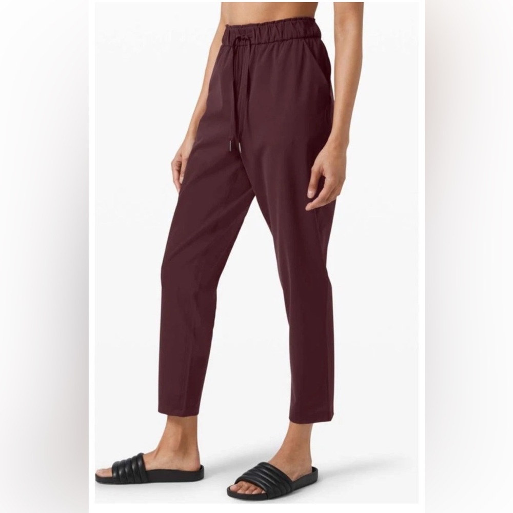 Lululemon‎ Keep Moving Pant 7/8 High-Rise Cassis Red Burgundy Size 4 Like New